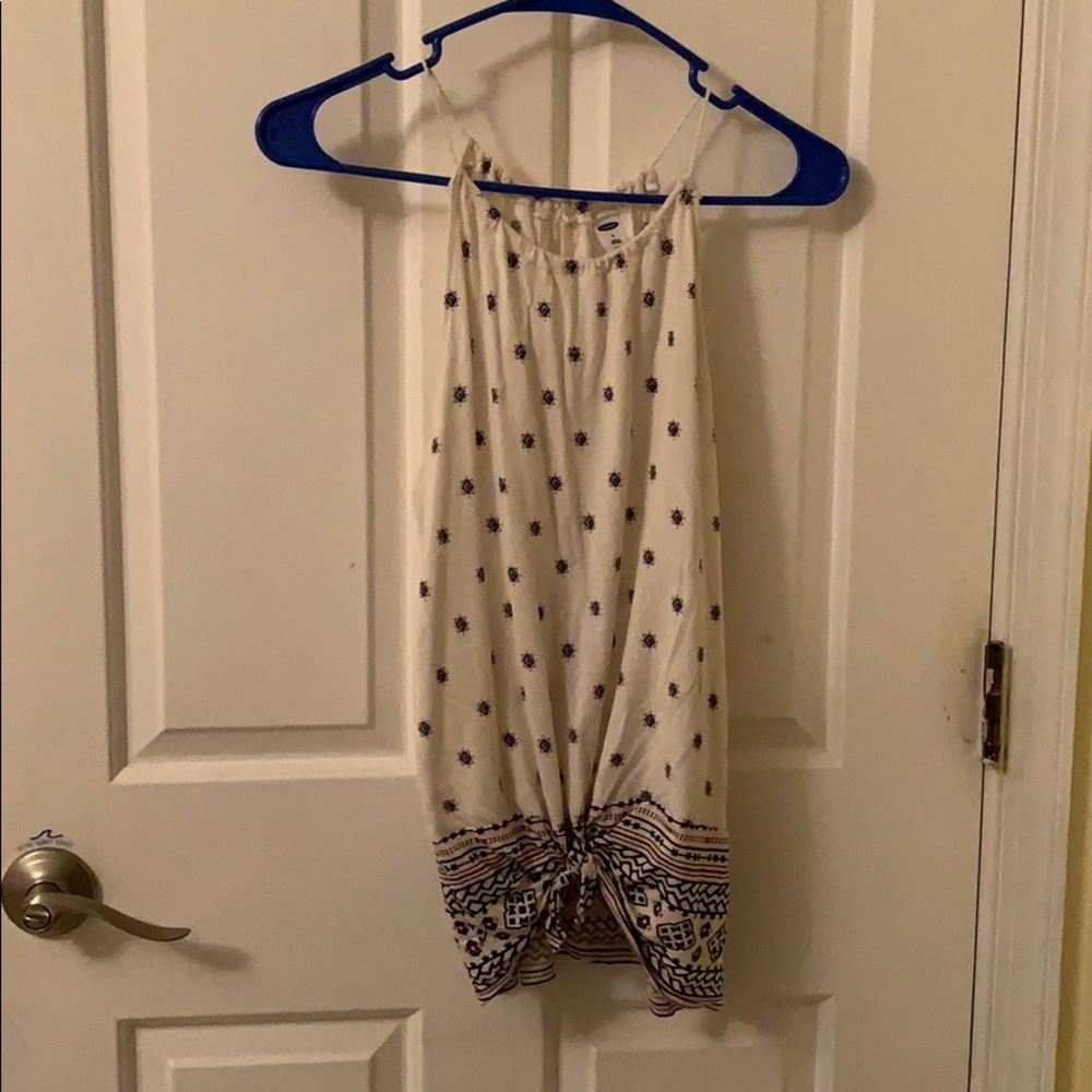 Loose printed top
